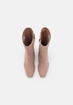 ECCO Boots - Morel -Famous Lady Shoe Store 05ab9adc406647c0a68099d156aee0d2