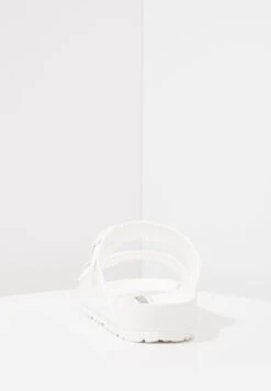 Birkenstock Arizona- Slippers - White -Famous Lady Shoe Store 0635a11b87e84ecca70784b8c0f34fd2