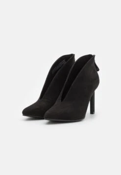 Marco Tozzi Classic Heels - Black -Famous Lady Shoe Store 31ec478defae4b84b00763ab38315077