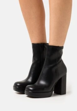 Call It Spring Vegan Izabelle - High Heeled Ankle Boots