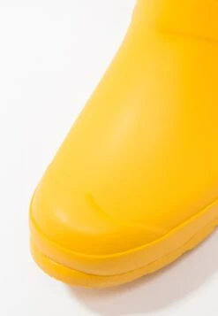 Hunter ORIGINAL Womens Short Boot Vegan - Wellies - Yellow -Famous Lady Shoe Store 41313b8f1ae14cf89d1a2710026400be