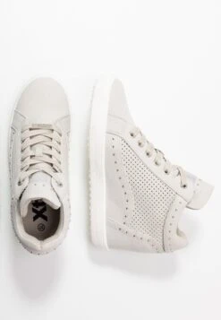 Xti High-Top Trainers - Hielo -Famous Lady Shoe Store 46fb2fda41a84434b517b4e9865a024d