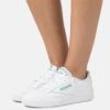 Reebok Classic Club C 85 - Trainers - Footwear White/Green/Gold Metallic