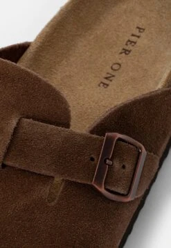 Pier One Leather Unisex - Slippers - Brown 11 Pier One Leather Unisex - Slippers - Brown -Famous Lady Shoe Store 47364cdc1dcd4794860a5f6810594e6c