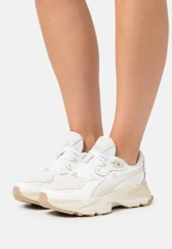 Puma Orkid Selflove - Trainers - White/Warm White