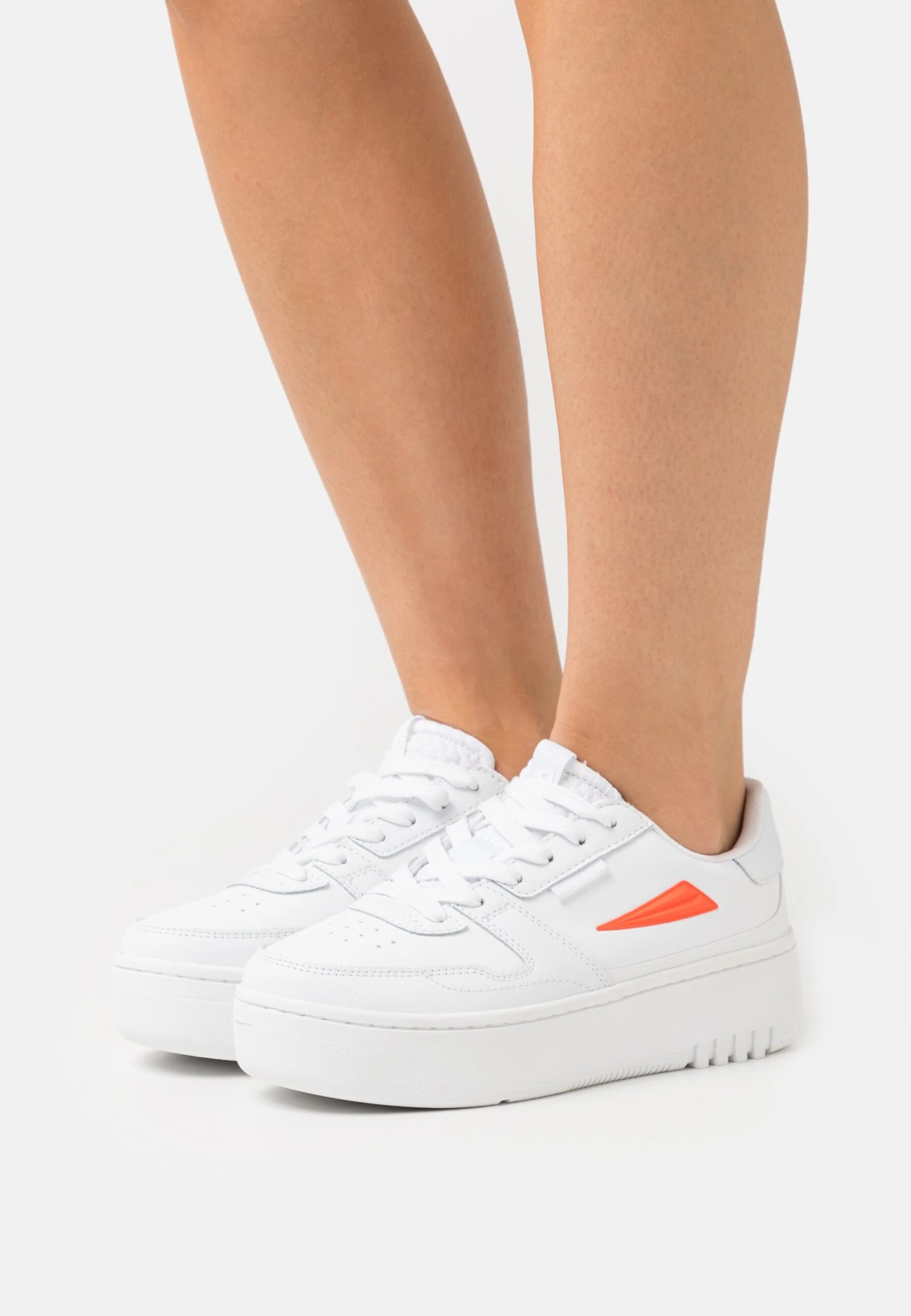 Fila Fxventuno Platform Wmn - Trainers - White/Fiery Coral 1 Fila Fxventuno Platform Wmn - Trainers - White/Fiery Coral