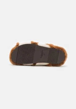 By Malene Birger Moria - Slippers - Wood -Famous Lady Shoe Store 5828a960b0d9496c8a44d73ac7bfb94d