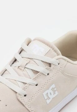 DC SHOES Crisis- Trainers - Antique White 11 DC SHOES Crisis- Trainers - Antique White -Famous Lady Shoe Store 58952a6002584a7f9e641b8c00eba2ee
