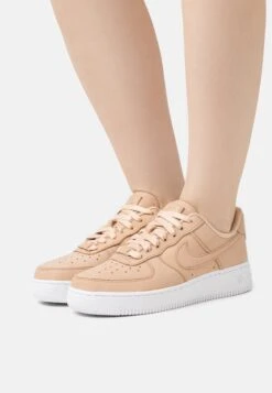 Nike Sportswear Nike Air Force 1 Premium - Trainers - Tan/White