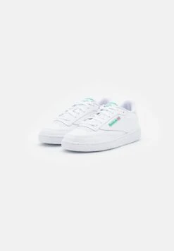 Reebok Classic Club C 85 - Trainers - Footwear White/Green/Gold Metallic 8 Reebok Classic Club C 85 - Trainers - Footwear White/Green/Gold Metallic -Famous Lady Shoe Store 628cba0171f140048718b4f1f2e9548e
