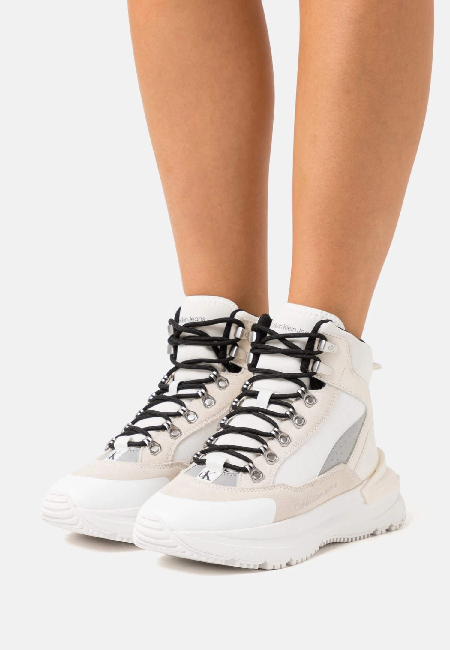 Calvin Klein Jeans Chunky Runner Laceup- High-Top Trainers - Off White/White 1 Calvin Klein Jeans Chunky Runner Laceup- High-Top Trainers - Off White/White