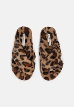 Even&Odd Slippers - Beige -Famous Lady Shoe Store 70c10b86eb9f439092310bf0cc721da5