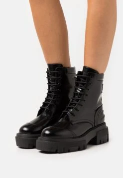 MSGM Donna Woman Boot - Lace-Up Ankle Boots - Black