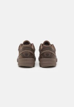 Adidas Originals Astir - Trainers - Earth Strata/Dark Brown 13 Adidas Originals Astir - Trainers - Earth Strata/Dark Brown -Famous Lady Shoe Store 76bad04360164f0995aef14387a39e18