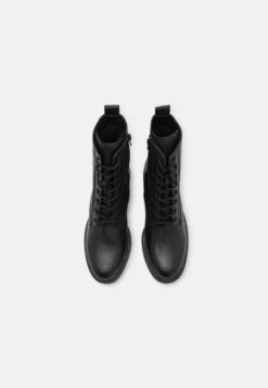 Gabor Comfort Lace-Up Ankle Boots - Schwarz -Famous Lady Shoe Store 80f81a3dea8e483db630d00b64c60f46