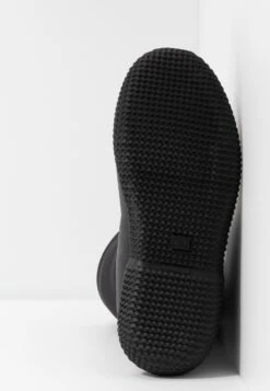 Hunter ORIGINAL Womens Roll Top Boot - Wellies - Black -Famous Lady Shoe Store 8b85657cd1634f16b7b8e9704a5eb0c5