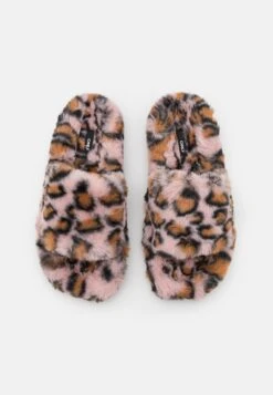 ONLY Shoes Onlharper Teddy Slide - Slippers - Light Pink/Brown 11 ONLY Shoes Onlharper Teddy Slide - Slippers - Light Pink/Brown -Famous Lady Shoe Store 91f5e2d9fd7744459c389b54a6aaae6c