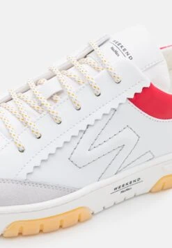 Orlaya - Trainers - Rosso -Famous Lady Shoe Store 9a16a9e8913b4b9d8c98d3a322185993