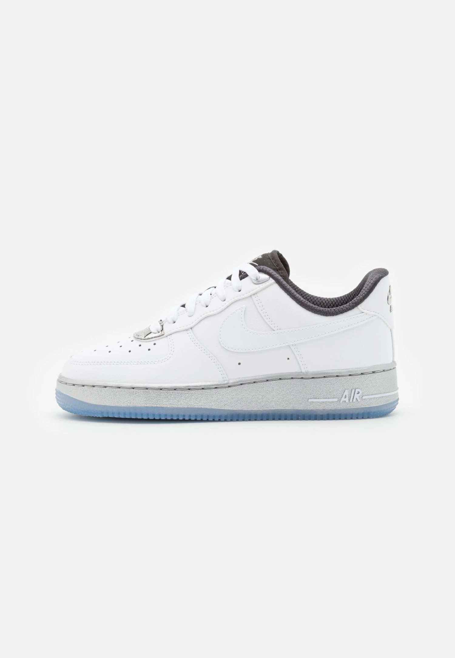 Nike Sportswear Air Force 1 07 Se - Trainers - White/Metallic Silver/Black/Clear 1 Nike Sportswear Air Force 1 07 Se - Trainers - White/Metallic Silver/Black/Clear