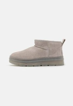 Ugg Classic Ultra Mini Clear - Winter Boots - Campfire