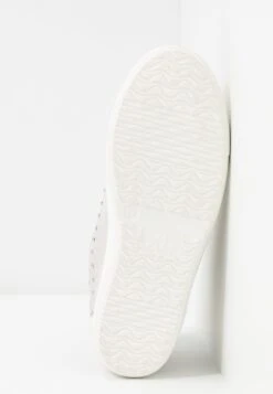 Xti High-Top Trainers - Hielo -Famous Lady Shoe Store a189b5681c6d491d9449f782a9f72d23