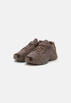 Adidas Originals Astir - Trainers - Earth Strata/Dark Brown 12 Adidas Originals Astir - Trainers - Earth Strata/Dark Brown -Famous Lady Shoe Store a1b63db3955045d590f28fec710fad01