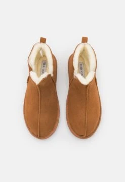 Pier One Leather- Slippers - Cognac -Famous Lady Shoe Store a57dc333628046f0b023a00282f4066a