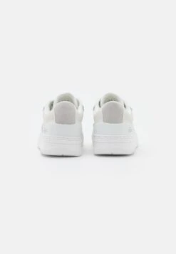 Lacoste Trainers - Trainers 9 Lacoste Trainers - Trainers -Famous Lady Shoe Store a80b339582d9408eb2f2611da690d972