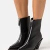 ELLEME Eclair Zipper Boots- Cowboy/Biker Ankle Boot - Black