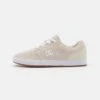 DC SHOES Crisis- Trainers - Antique White