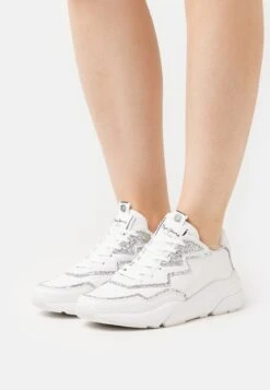Pepe Jeans Arrow Marlow - Trainers - White