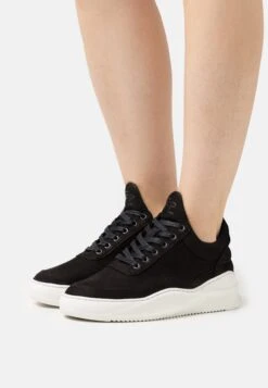 New Release 17 Filling Pieces Low Top Sky- Trainers - Black