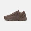 Adidas Originals Astir - Trainers - Earth Strata/Dark Brown