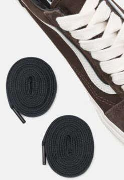 Vans Old Skool Unisex - Trainers - Brown/Black 11 Vans Old Skool Unisex - Trainers - Brown/Black -Famous Lady Shoe Store bb6f77e9fe0c4074b14ae0c22d74f424