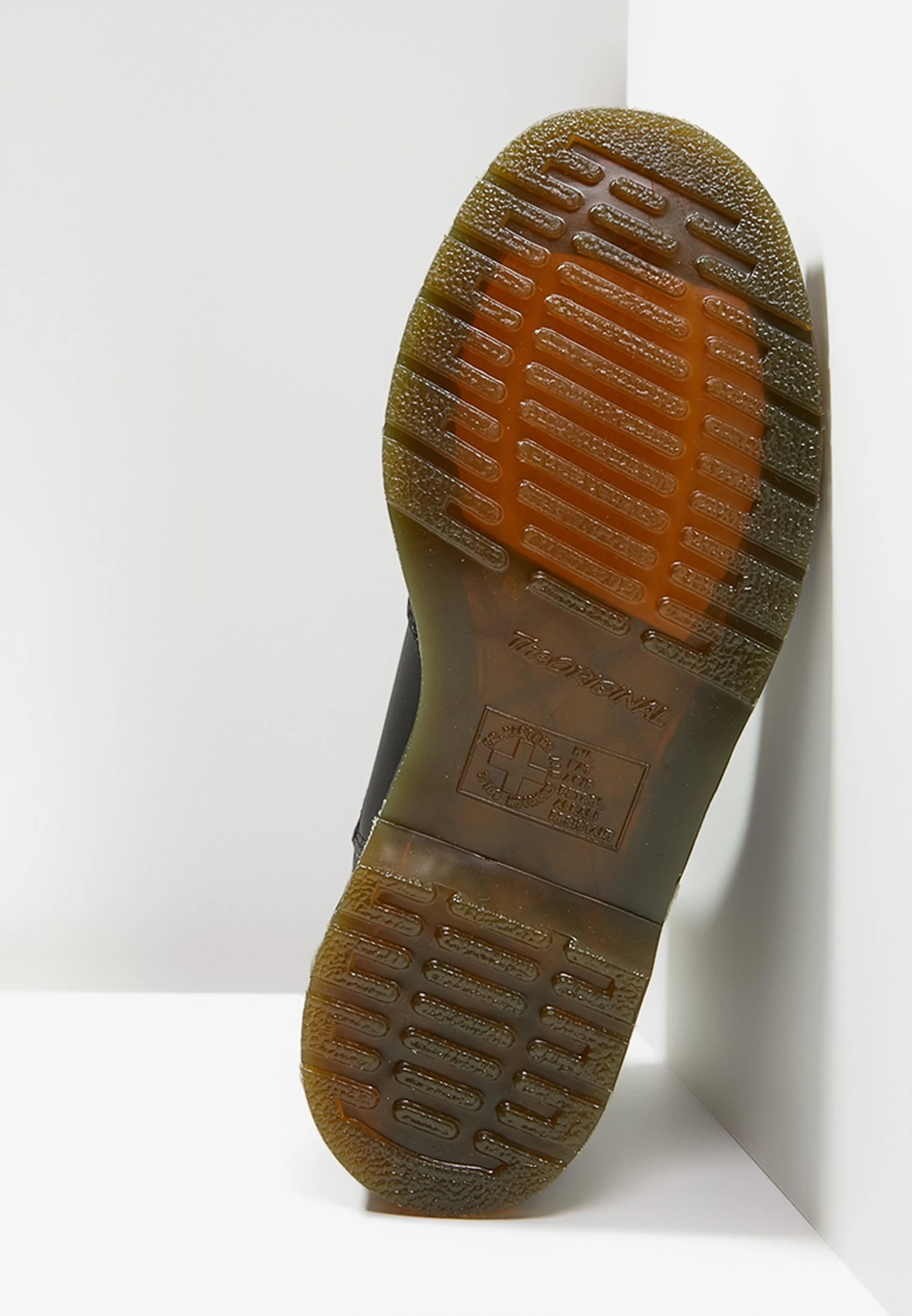 Dr. Martens 2976 Chelsea Vegan - Classic Ankle Boots - Black 7 Dr. Martens 2976 Chelsea Vegan - Classic Ankle Boots - Black - Image 7