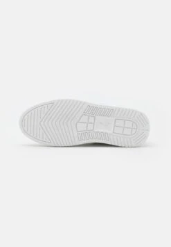 Lacoste Trainers - Trainers 10 Lacoste Trainers - Trainers -Famous Lady Shoe Store c76f4c2d0f124835b5b06b8ed27297ca