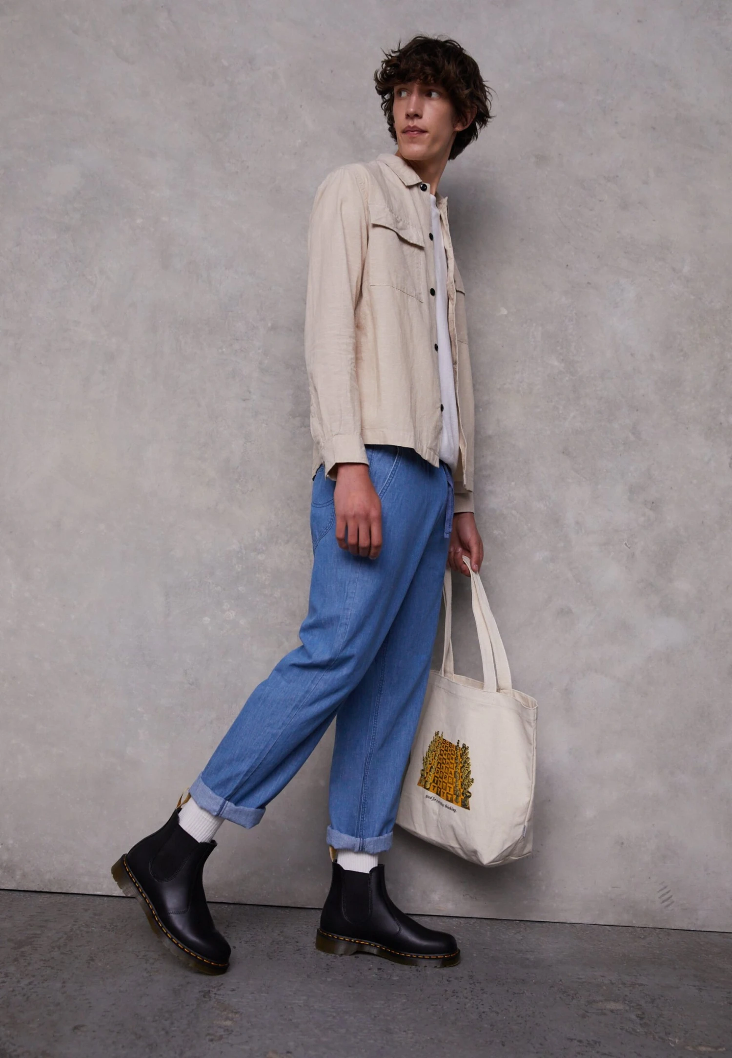 Dr. Martens 2976 Chelsea Vegan - Classic Ankle Boots - Black 3 Dr. Martens 2976 Chelsea Vegan - Classic Ankle Boots - Black - Image 3