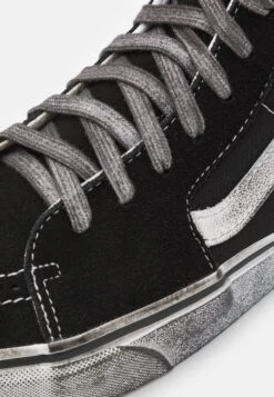 Vans Sk-Hi - High-Top Trainers - Stressed Black/White -Famous Lady Shoe Store d5b46543ebcb4266bd83004cb083dc2c