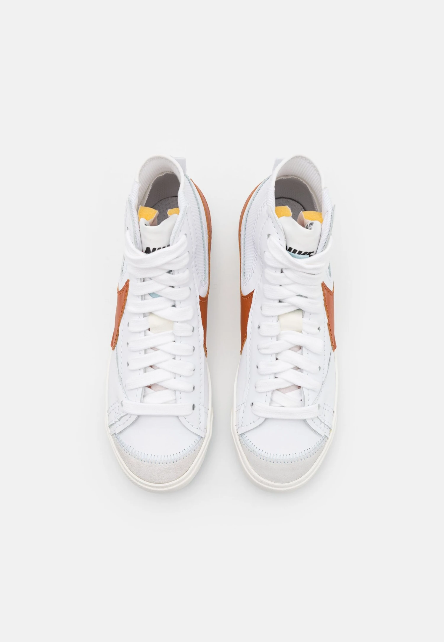 Nike Sportswear Blazer Mid '77 Jumbo Unisex - High-Top Trainers - White/Dark Russet/Sail/Celestine Blue/Team Orange 4 Nike Sportswear Blazer Mid '77 Jumbo Unisex - High-Top Trainers - White/Dark Russet/Sail/Celestine Blue/Team Orange - Image 4