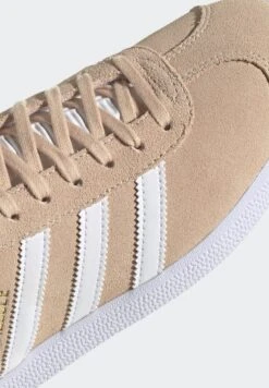 Adidas Originals Gazelle W - Trainers -Famous Lady Shoe Store d846af9e4c724b38b2f0bbda2a34c7dc