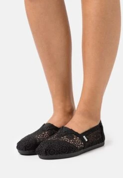 Famous Lady Shoe Store 13 Toms Alpargata Vegan - Slip-Ons - Black