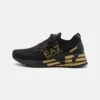 EA7 Emporio Armani Crusher Distance Unisex - Trainers - Triple Black/Gold
