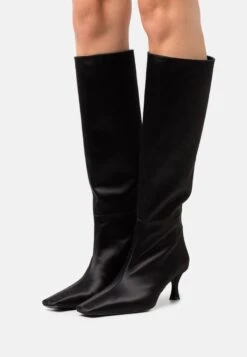 Famous Lady Shoe Store 35 PROENZA SCHOULER Boots - Boots - Black