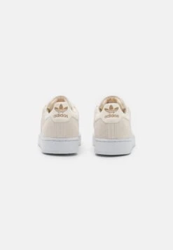 Adidas Originals Campus 2- Trainers - White/Cloud White/Magic Beige -Famous Lady Shoe Store fc406f3a9b2a43408e7db1c827689aa5